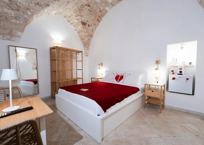 Filo Rosso - Romantic Centro Storico Ostuni